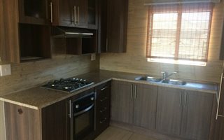 2 Bedroom Apartment in Booysens