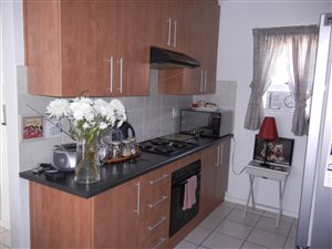 2 Bedroom Townhouse in South End