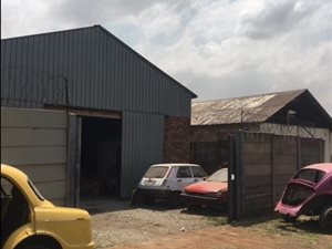 600 m² Industrial space in Dalview