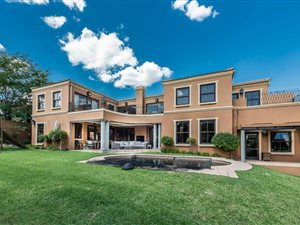 4 Bed House in Dainfern Golf Estate