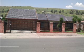 3 Bedroom House in Diepkloof