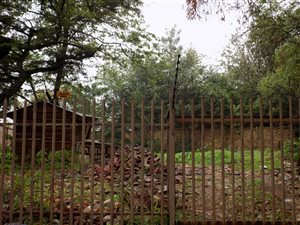 905 m² Land available in Lyttelton Manor