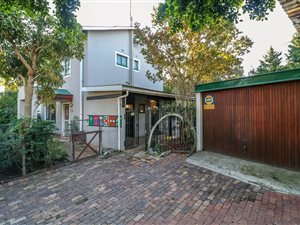 3 Bed House in La Colline