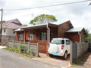2 Bed House in Astra Park