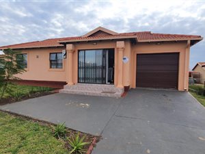3 Bed House in Estcourt