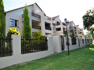 2 Bed Apartment in Paulshof
