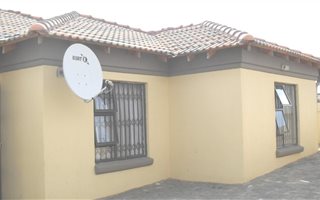 3 Bedroom House in Duduza