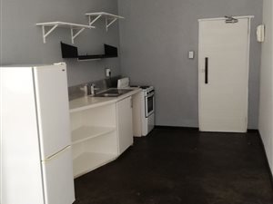 Bachelor apartment in Jeppestown