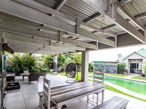 13 ha Smallholding in Sunrise on Sea