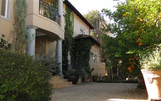 3 Bedroom House in Dainfern Valley