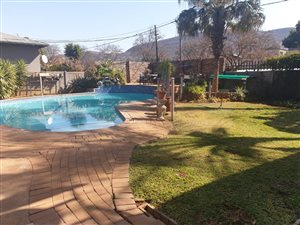 5 Bed House in Parktown Estate