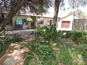 3 Bed House in Lynnwood Glen