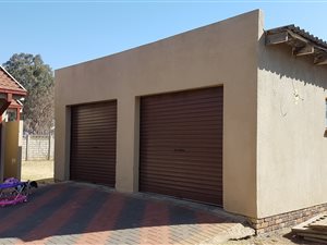 3 Bed House in Unitas Park