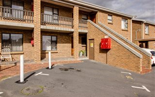 2 Bedroom Apartment in Windsor Park