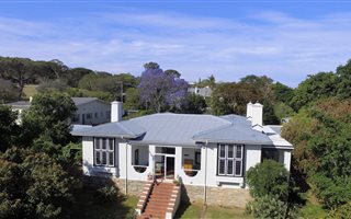 4 Bedroom House in Kingswood