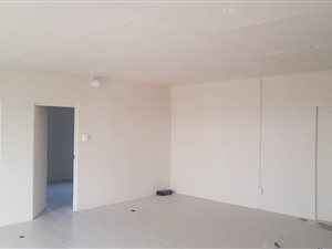 2 Bed House in Long Acres