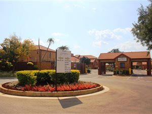 2 Bed House in Willow Park Manor