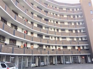 2.5 Bed Apartment in Pinetown Central