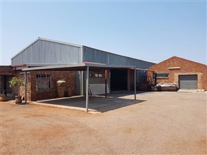 660 m² Industrial space in Rosslyn