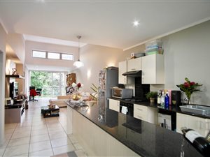 2 Bed Apartment in Craighall