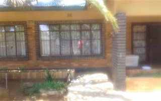 3 Bedroom House in Hennenman