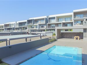 3 Bed Apartment in Oaklands