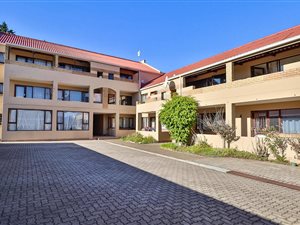 2 Bed Apartment in George South