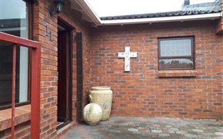 3 Bedroom Townhouse in Pari Park