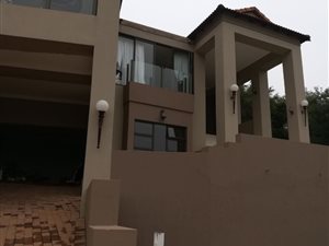 3 Bed House in Hartbeespoort Dam