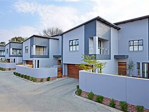 4 Bedroom Cluster in Bryanston