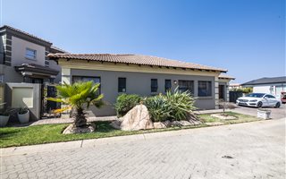 3 Bedroom House in Bassonia