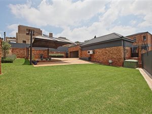 4 Bed House in Northcliff