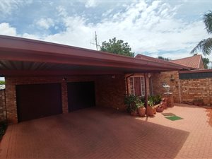 3 Bed House in Hesteapark
