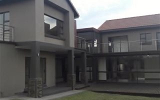 5 Bedroom House in Copperleaf