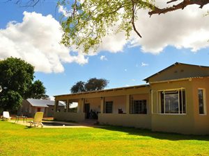 4 Bedroom House in Hoedspruit