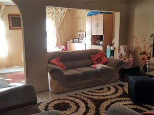 4 Bed House in Brackenham