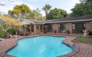 4 Bedroom House in Chiltern Hills