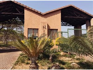 220 m² Land available in Granite Hill