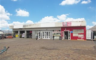 371 m² Retail Space in Retreat