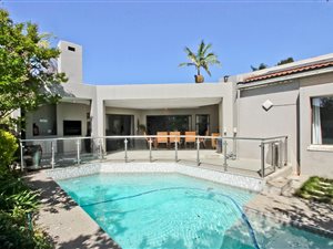 3 Bed House in Duxberry
