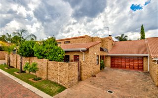 3 Bedroom Cluster in Blue Gill