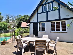 3 Bed House in Padfield Park
