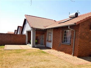3 Bed Townhouse in Monavoni