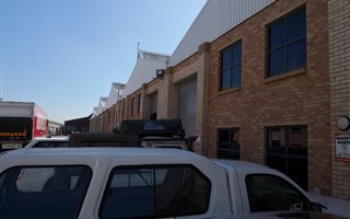 301 m² Industrial space in Brackenfell Industrial