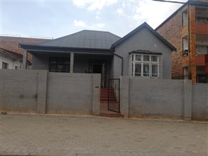 3 Bed House in Bellevue