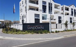 2 Bedroom Apartment in Sandown