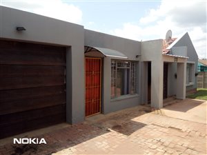 4 Bed House in Elandspoort