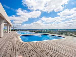 2 Bed Apartment in Morningside