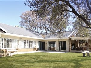 7 Bed House in De Aar
