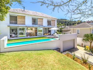 4 Bed House in Kanonberg